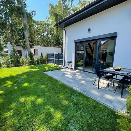 Apartamenty Przy Parku -150M Od Plazy Дарлувко Экстерьер фото
